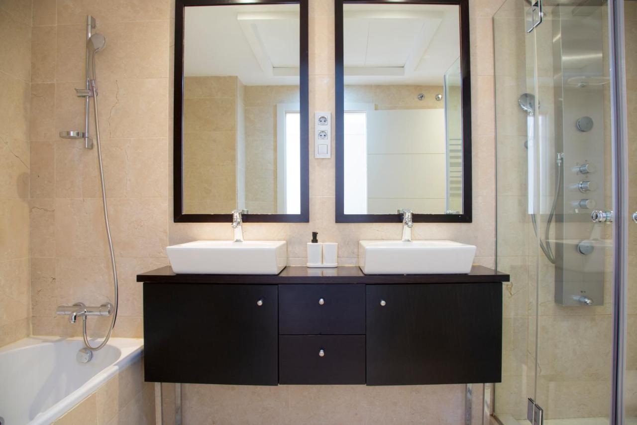 Casas Del Mar Boutique Apartment Casares Exterior photo