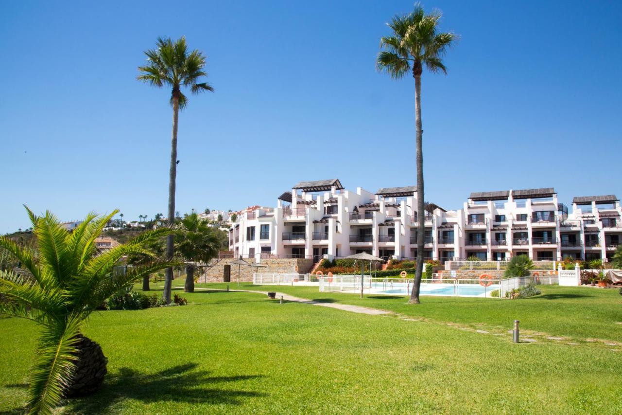 Casas Del Mar Boutique Apartment Casares Exterior photo